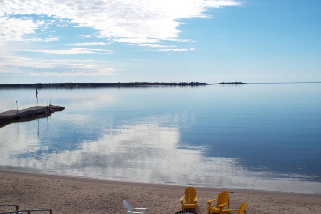 Beachfront Inn Baileys Harbor Εξωτερικό φωτογραφία