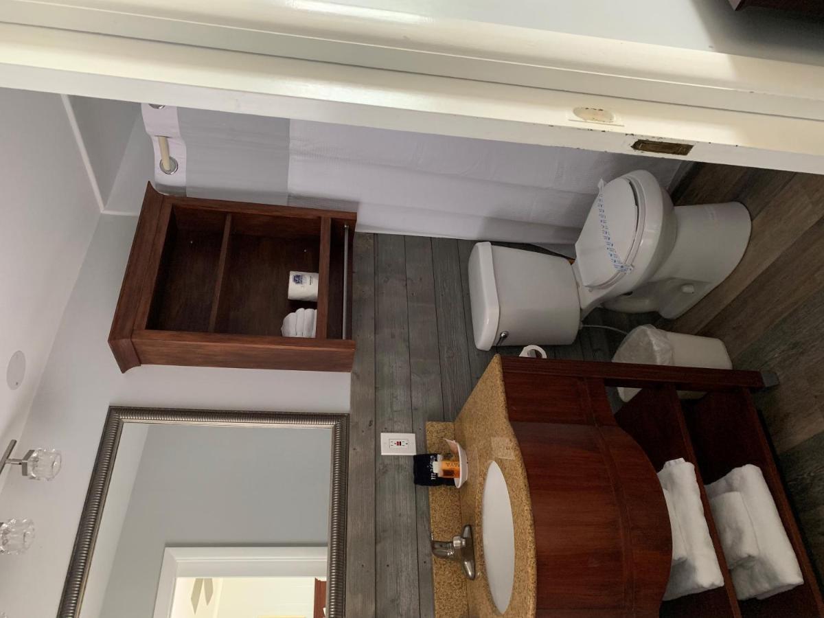 Beachfront Inn Baileys Harbor Εξωτερικό φωτογραφία